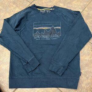 Patagonia Navy Crewneck Men's Sweater